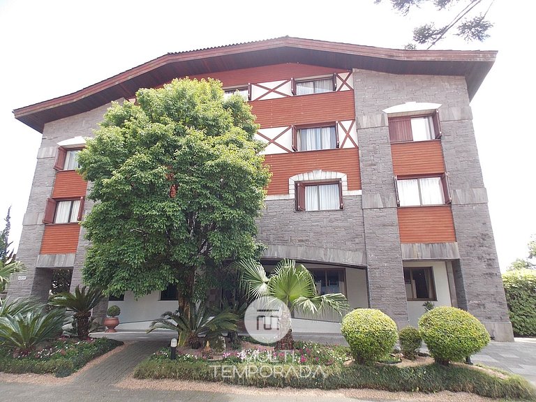 Apart-hotel em Gramado, padrão 4 estrelas, no centro