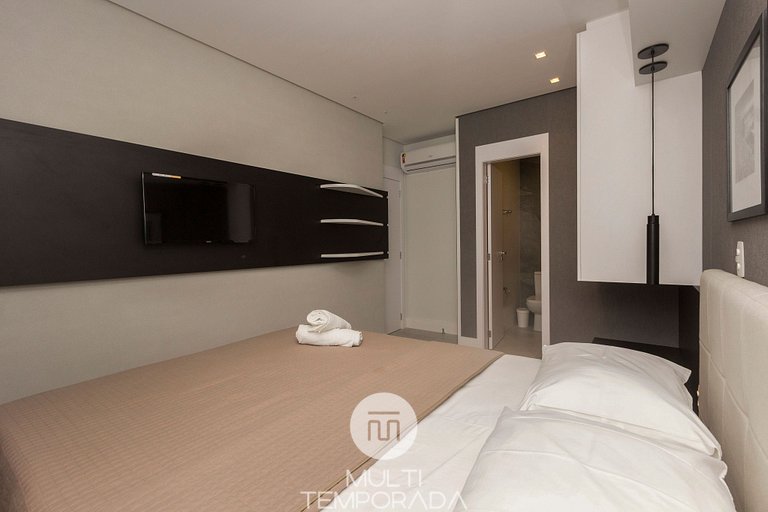 Porto Madero 301 – Apartamento Moderno em Condomínio com Pis