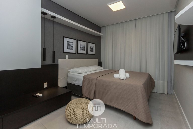Porto Madero 301 – Apartamento Moderno em Condomínio com Pis