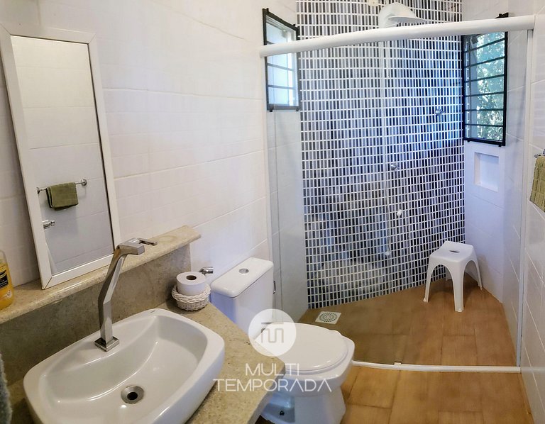 Aquarius (Bungalow 1)