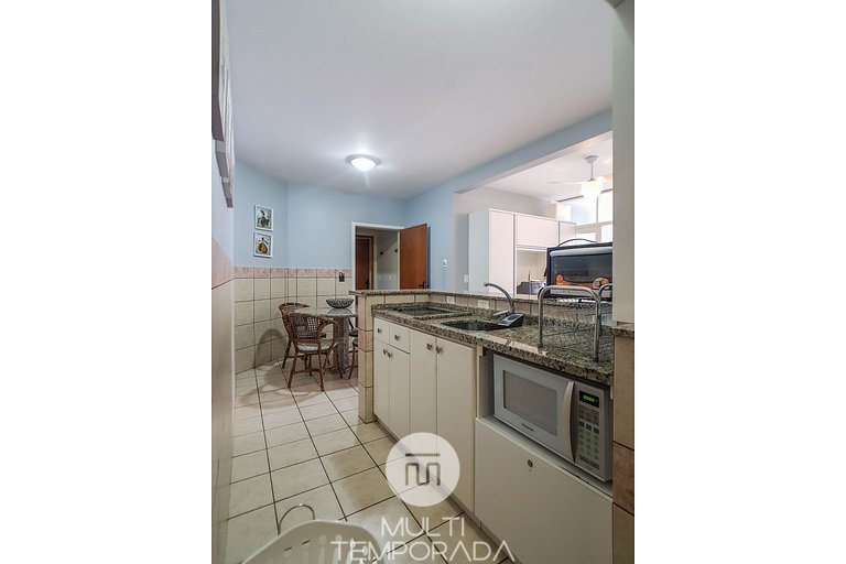 Apartamento para 6 pessoas frente piscina - HB37F
