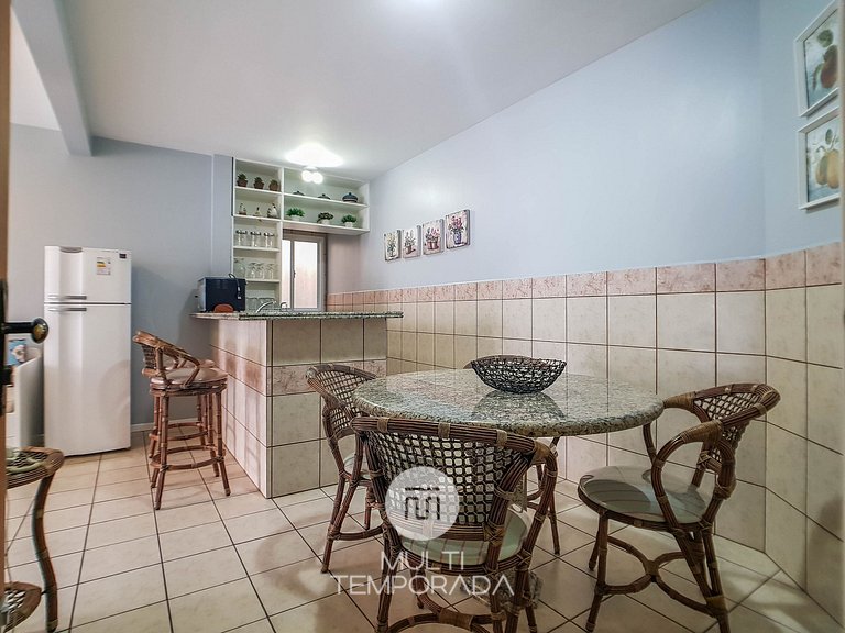 Apartamento para 6 pessoas frente piscina - HB37F