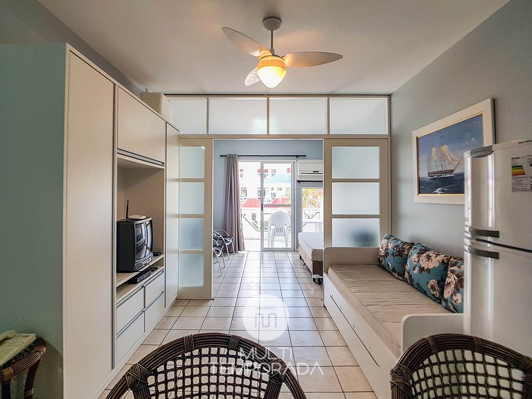 Apartamento para 6 pessoas frente piscina - HB37F