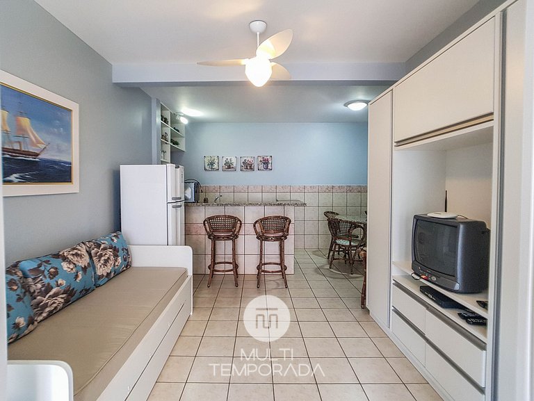 Apartamento para 6 pessoas frente piscina - HB37F