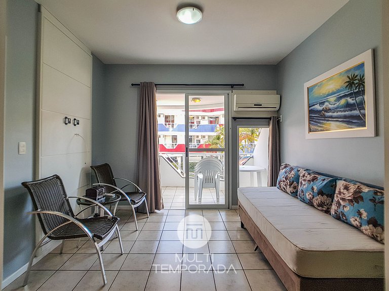 Apartamento para 6 personas frente a la piscina - HB37F