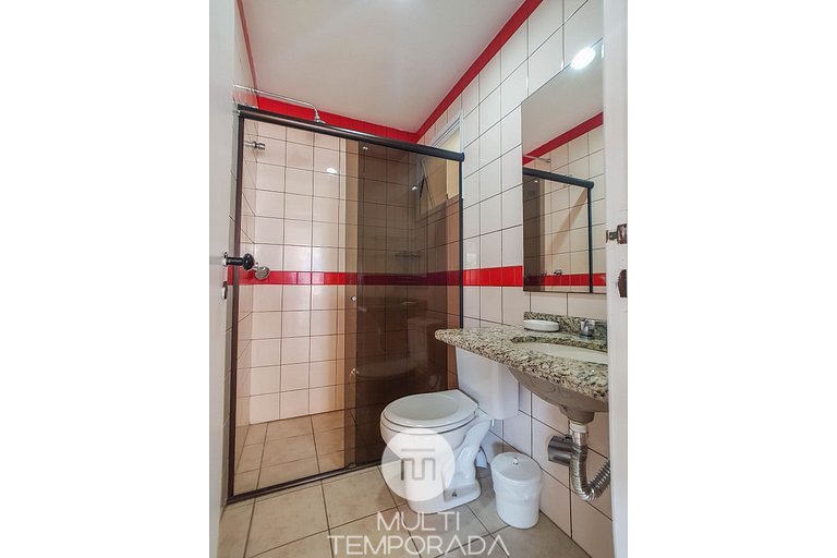 Apartamento para 6 pessoas frente piscina - HB37F