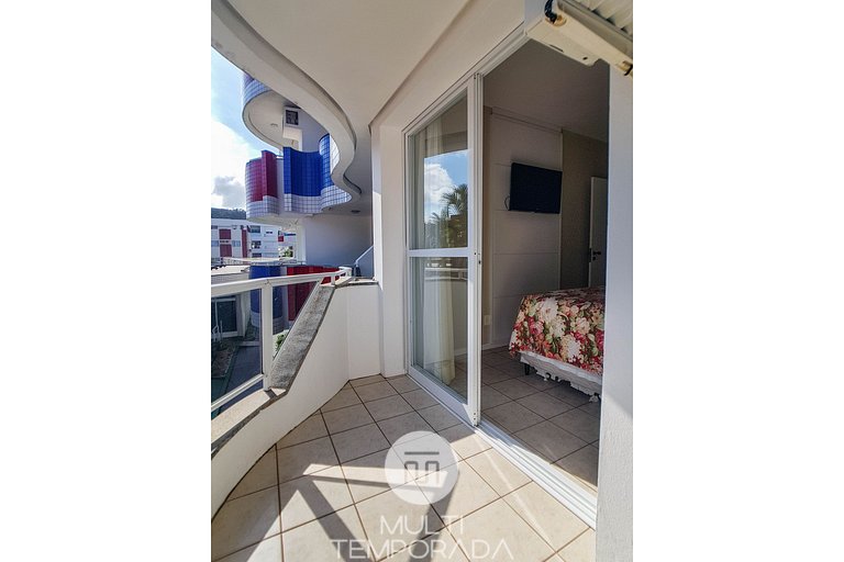 Apartamento para 6 pessoas frente piscina - HB37F