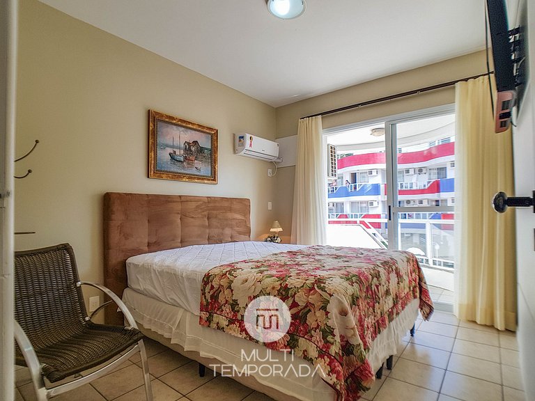 Apartamento para 6 pessoas frente piscina - HB37F