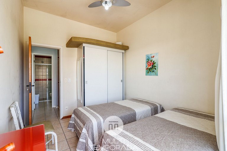 Apartamento com wi-fi e vista para o mar - HB54F