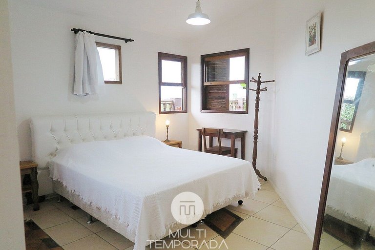Pousart Floripa - Suíte Vermelha