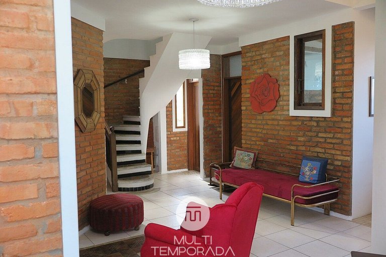 Pousart Floripa - Suíte Vermelha