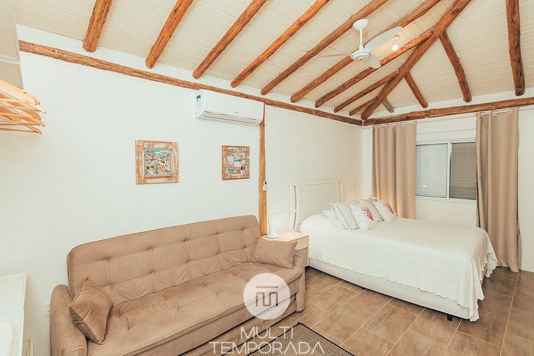 Apus (Chalé Família com Jacuzzi) - Ibiraquera