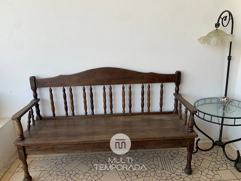 Pousart Floripa - Quarto Amarelo