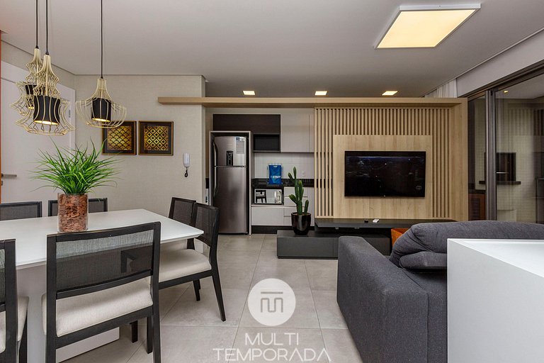 Porto Madero 204 – Apartamento Moderno em Condomínio com Pis