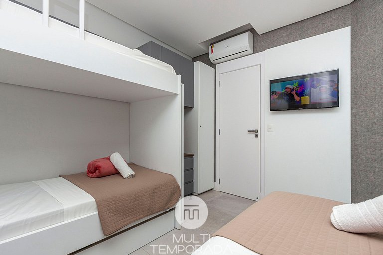 Porto Madero 204 – Apartamento Moderno em Condomínio com Pis