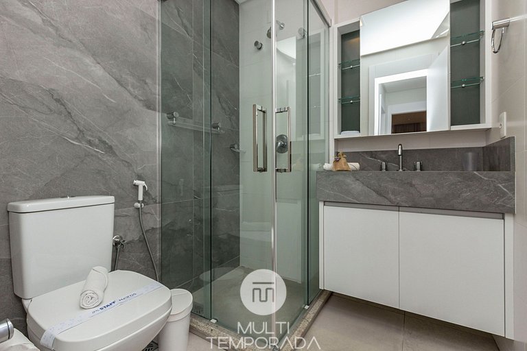 Porto Madero 202 – Apartamento Moderno em Condomínio com Pis