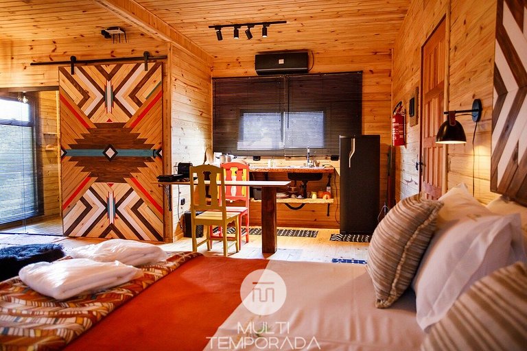 Cabaña Sianis: ¡Bañera y vista desde la cama increible!