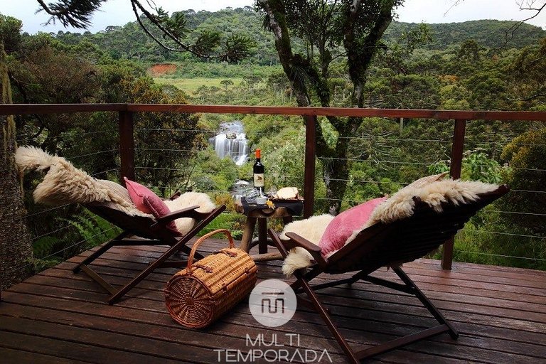Tienda de la Luna: ¡bañera con hidromasaje y vista especial!