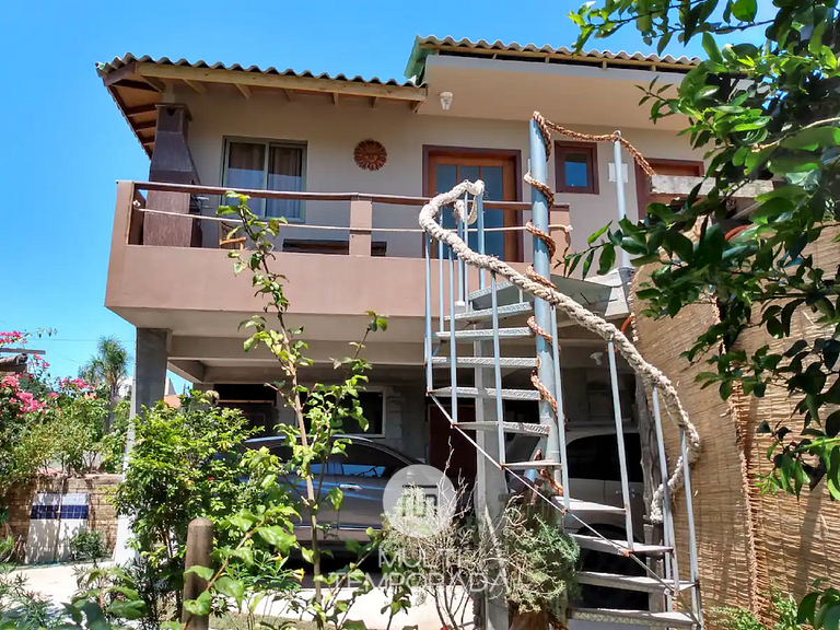 Suíte Pinheira - Essência da Guarda Surf House