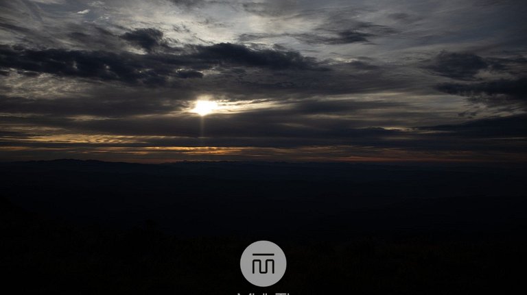Quarto Cânion Espraiado - Montanha do Sol