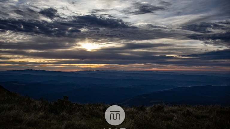 Quarto Cânion Espraiado - Montanha do Sol