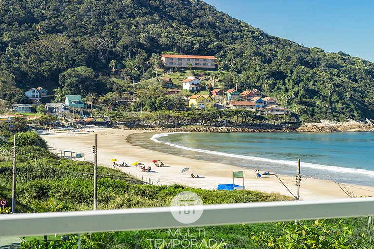 Solar das Ilhas 303 – Linda Cobertura Duplex com Piscina Pri