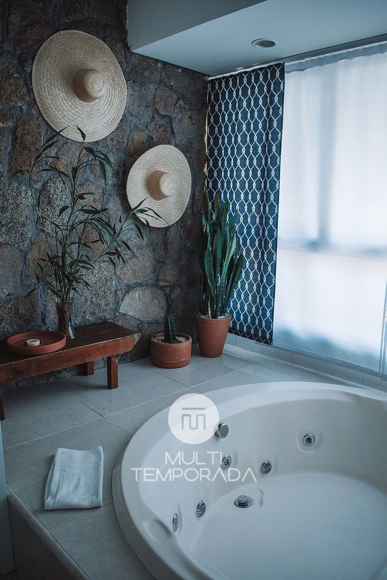 Suíte Master 1 com Hidro e Piscina - CasaIvan