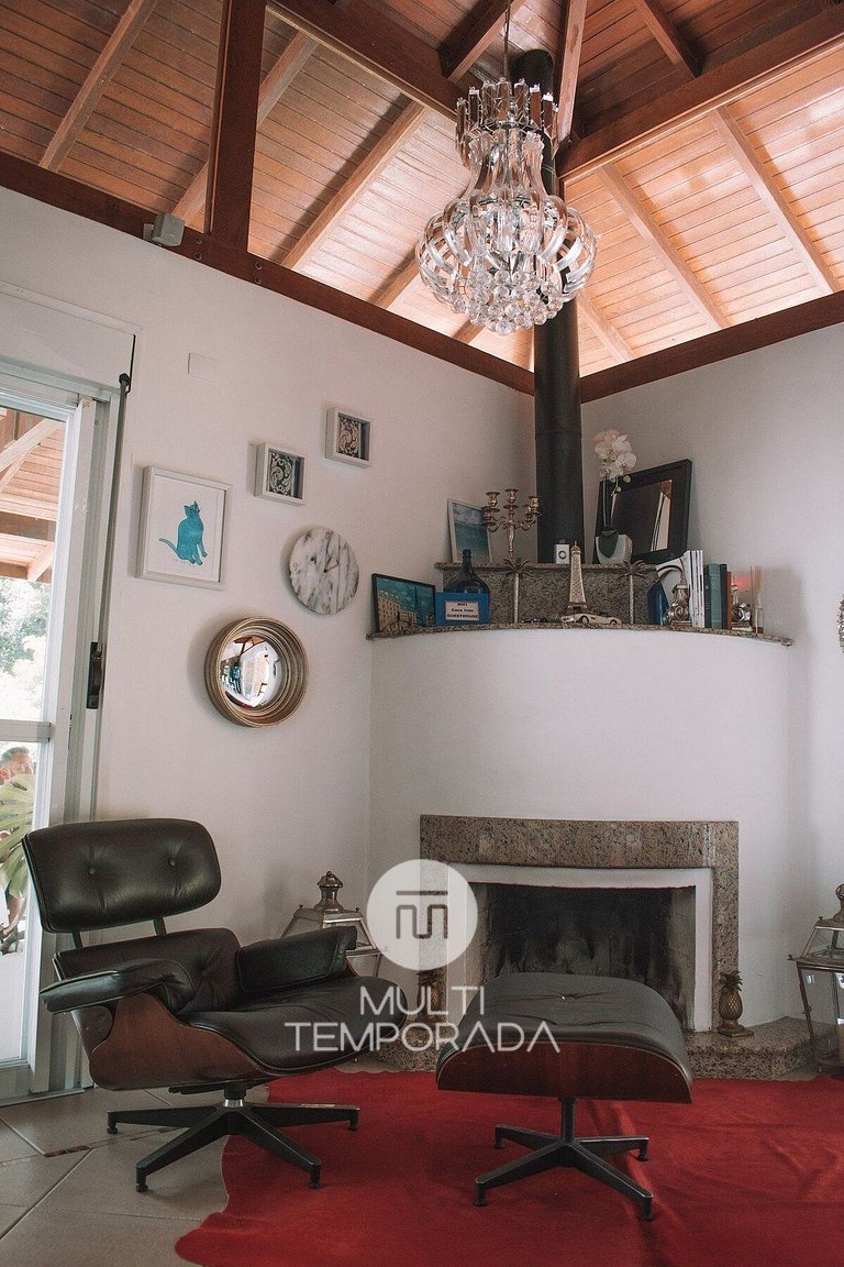 Linda Suíte com Hidro e Piscina - CasaIvan