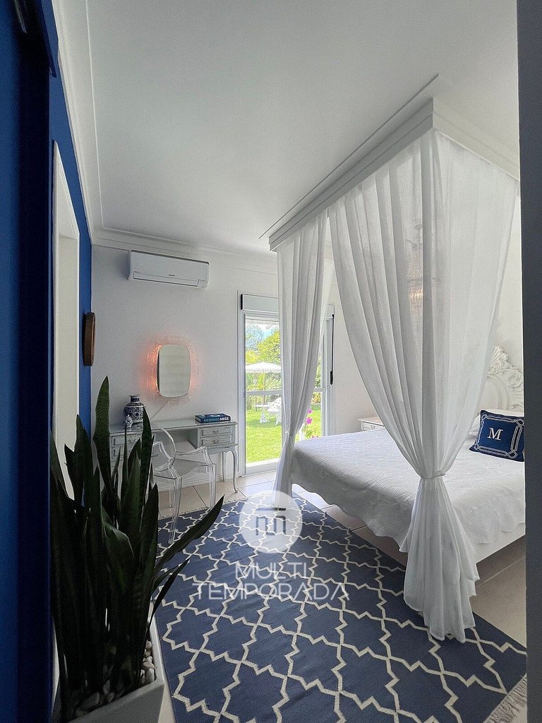Linda Suíte com Hidro e Piscina - CasaIvan