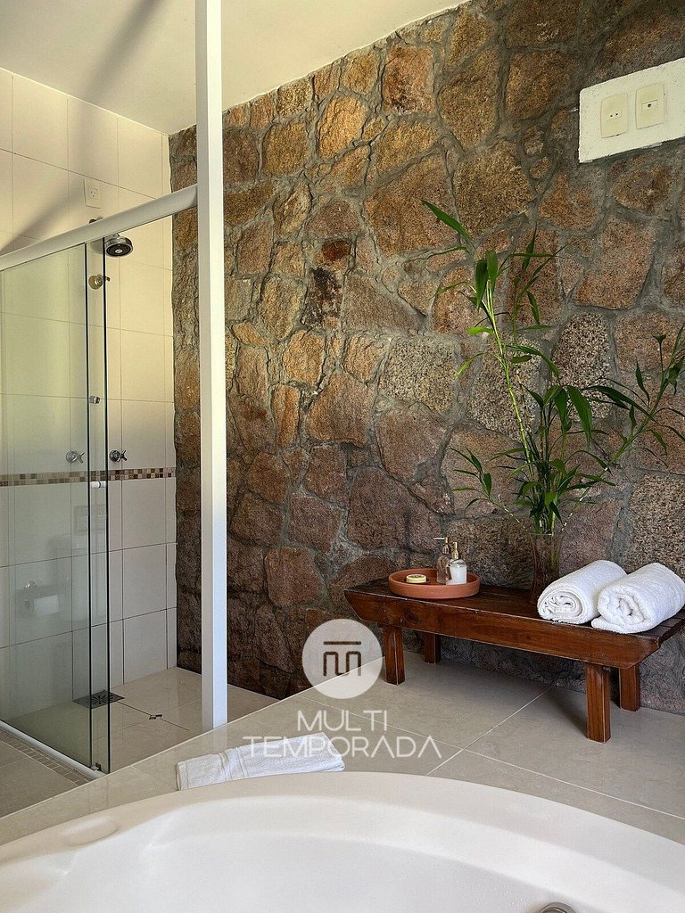 Linda Suíte com Hidro e Piscina - CasaIvan