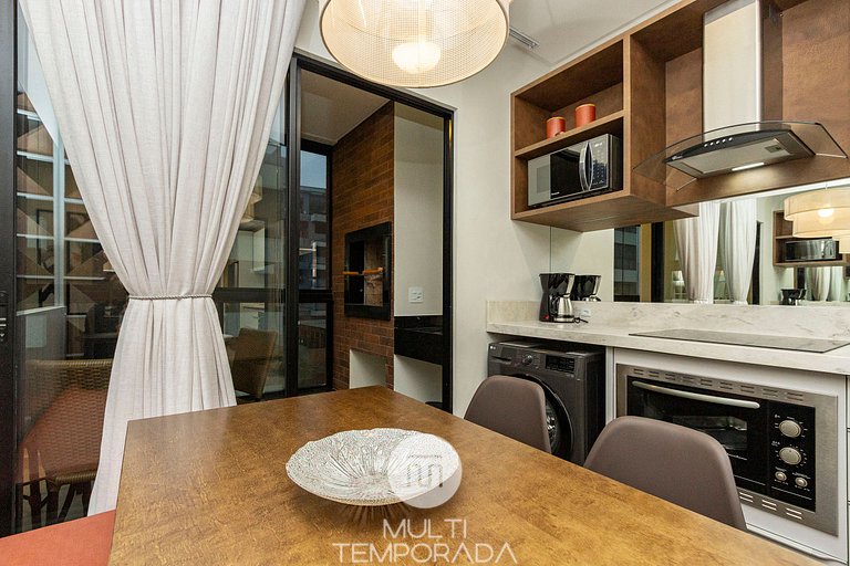 Villa Francione 302 - Loft de Alto Padrão a Metros do Mar -