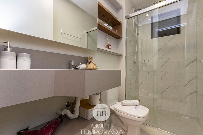 Villa Francione 302 - Loft de Alto Padrão a Metros do Mar -