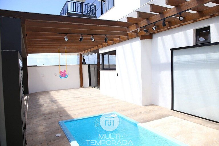 Apto Pé na Areia com Piscina Privativa