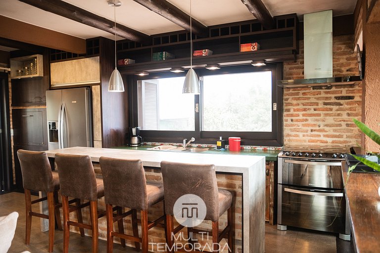 Ibiraquera Life - House Premium com Banheira