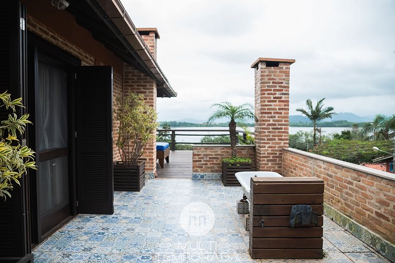 Ibiraquera Life - House Premium com Banheira