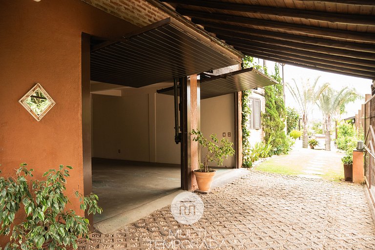 Ibiraquera Life - House Premium com Banheira