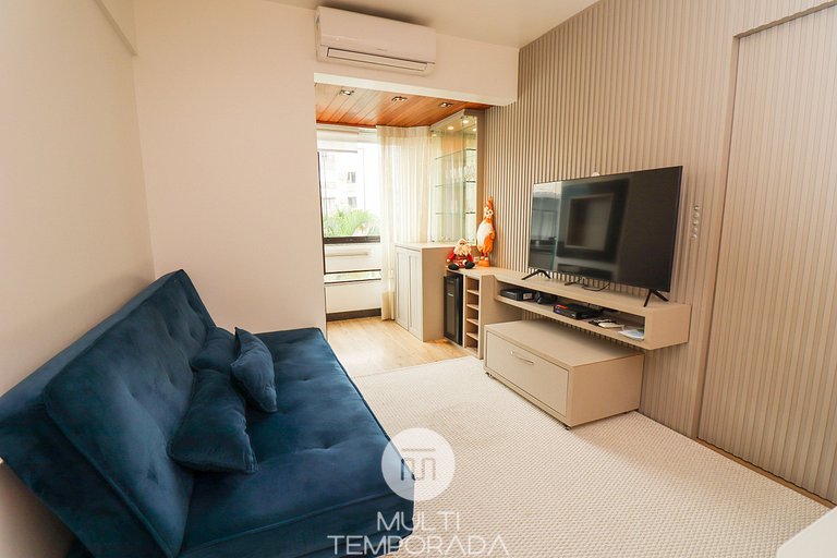 Excellent apartment in a seafront condominium