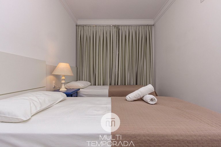 Recanto do Cardeal 405-1 - Apartamento em Bombas - Roupa de