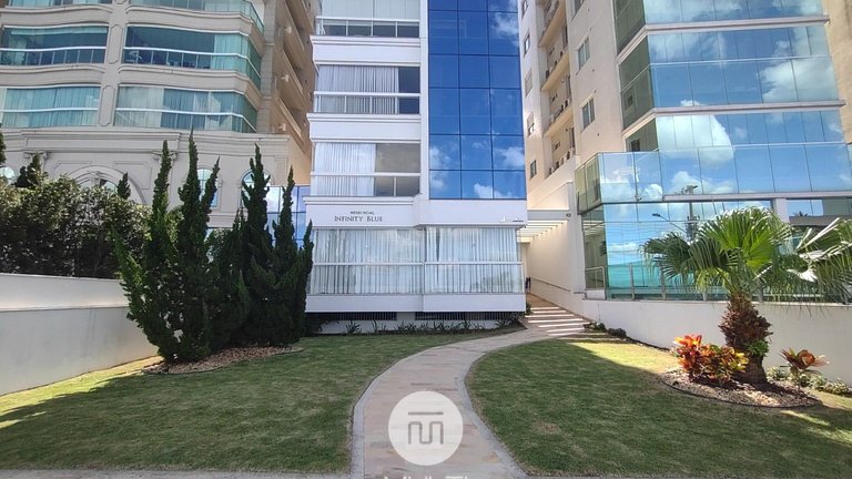 Apto Panorâmico Vista Mar em Itapema - SC