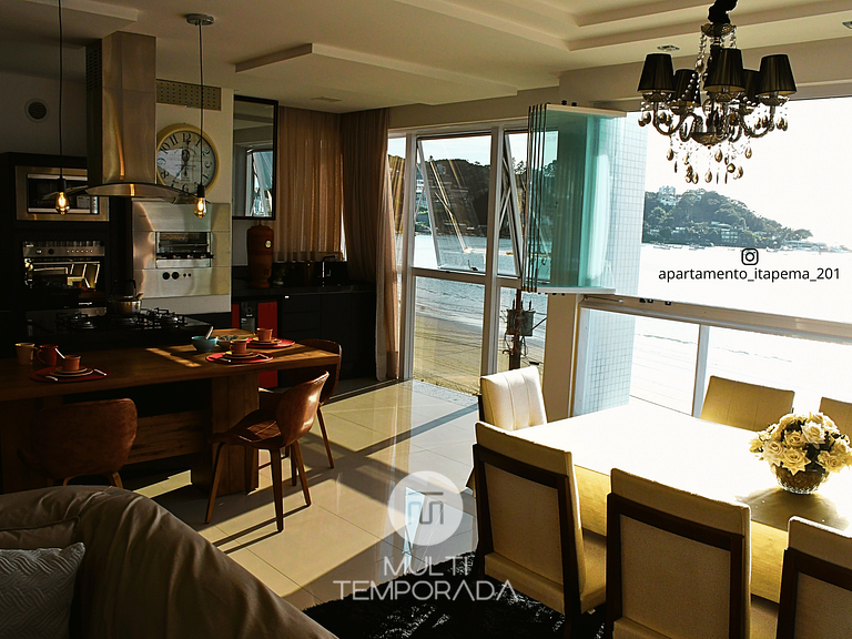 Apto Panorâmico Vista Mar em Itapema - SC