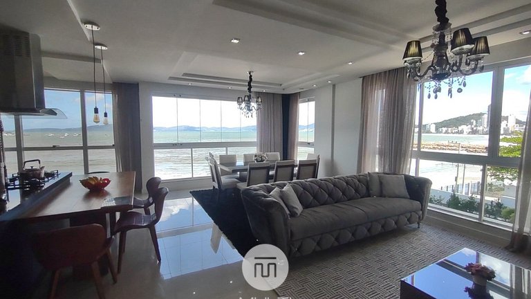 Apto Panorâmico Vista Mar em Itapema - SC