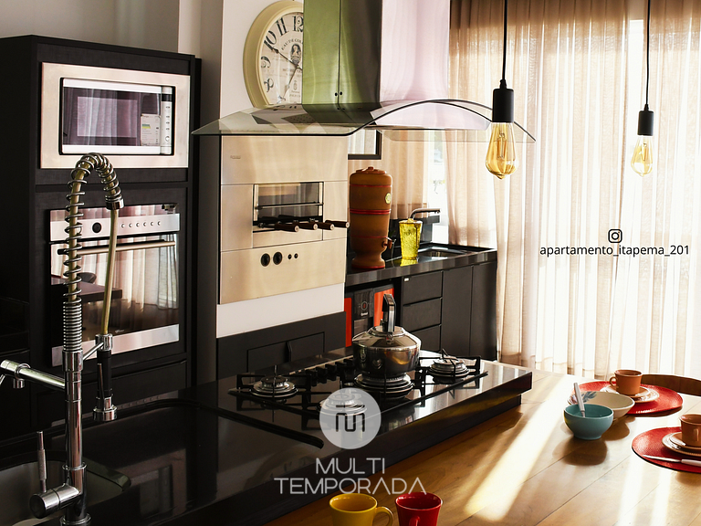 Apto Panorâmico Vista Mar em Itapema - SC