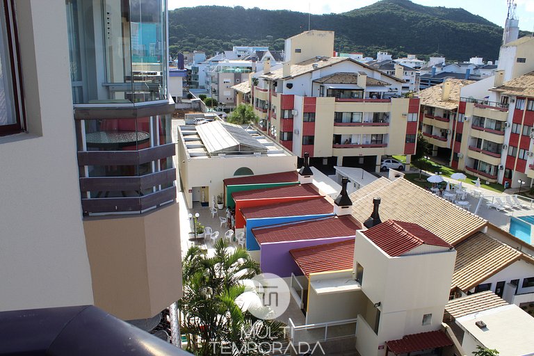 Apartamento com Vista do Mar em Residencial com Piscina