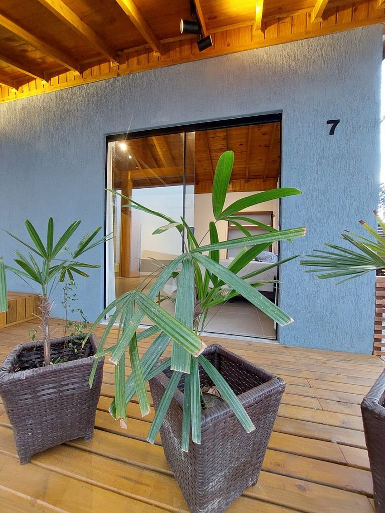 Chalé 7 - Lugar ao Sol - Flats c/ Cozinha no Rosa