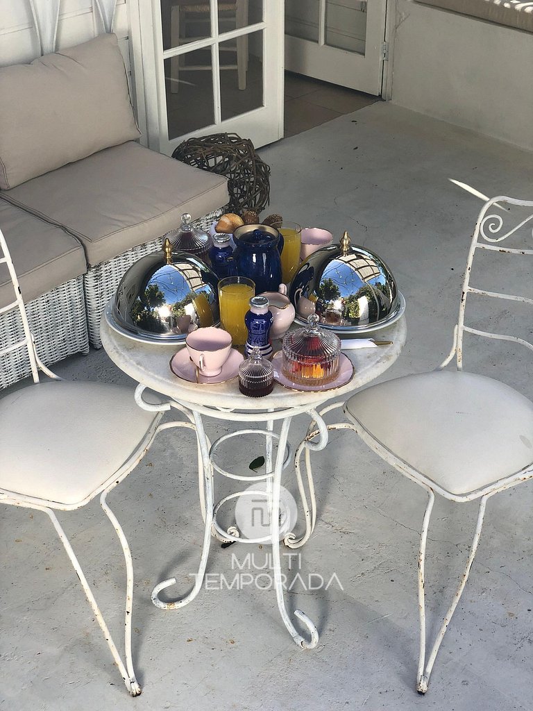 Linda Suíte com Hidro e Piscina - CasaIvan