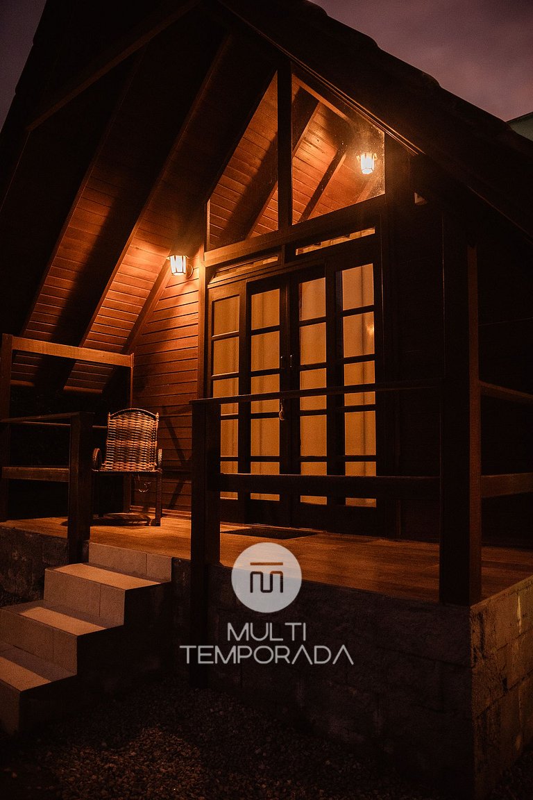 Chalé Master 1 com Hidromassagem - Pousada Sestrem