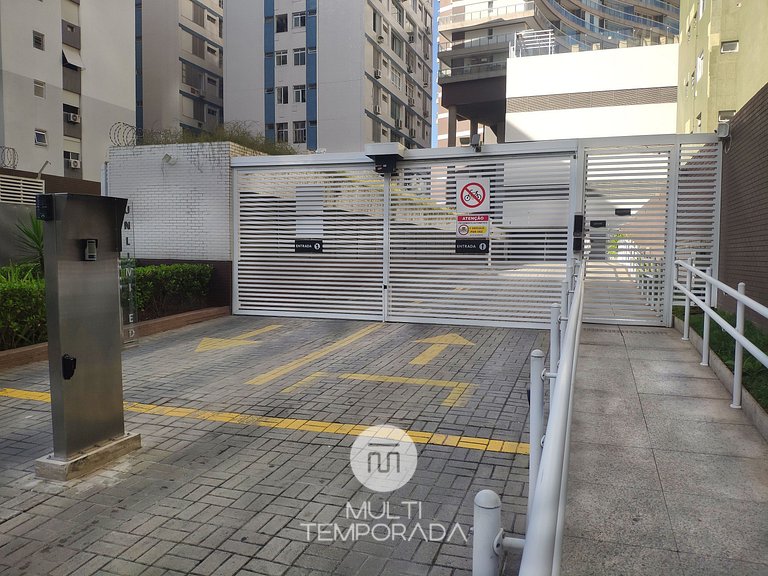 Unlimited 1111 - um Resort em Santos