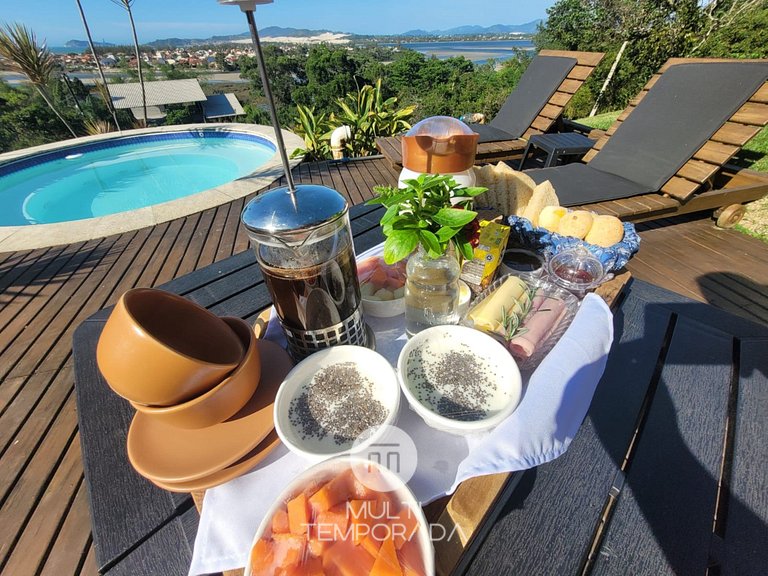 Apus (Chalé Família com Jacuzzi) - Ibiraquera