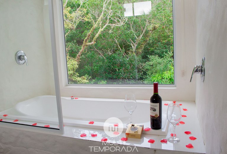 Suite Mirra com Banheira - Quinta da Margem (S4)