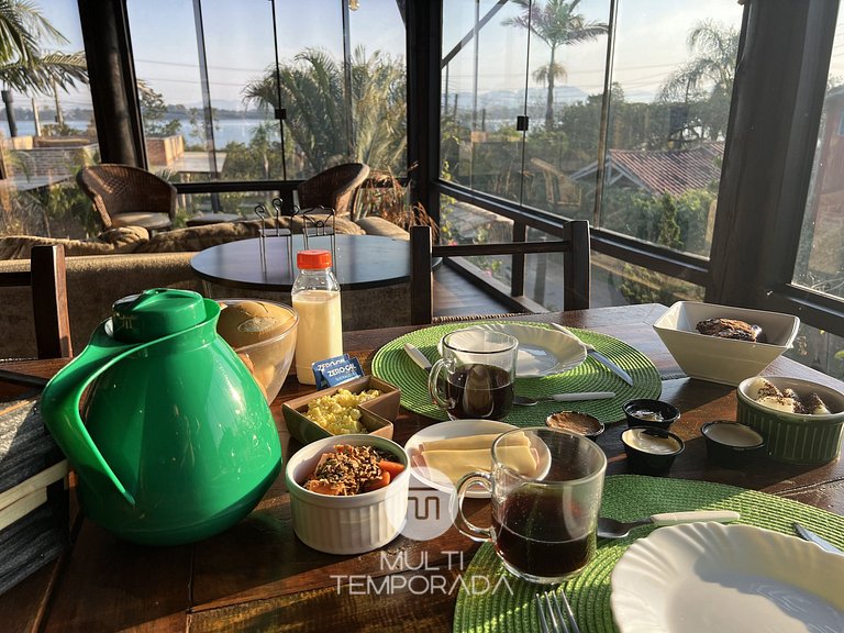 Ibiraquera Life - House Premium com Banheira